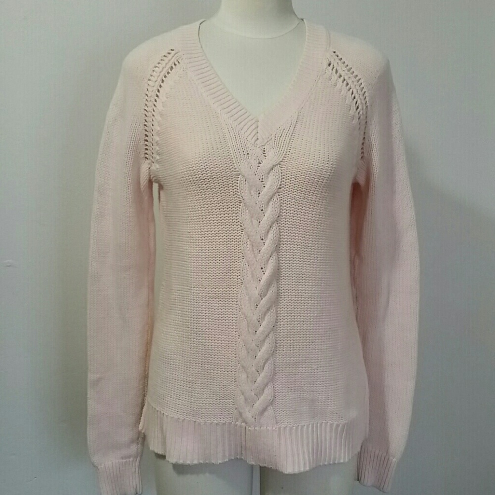 Old Navy V-neck Sweater
